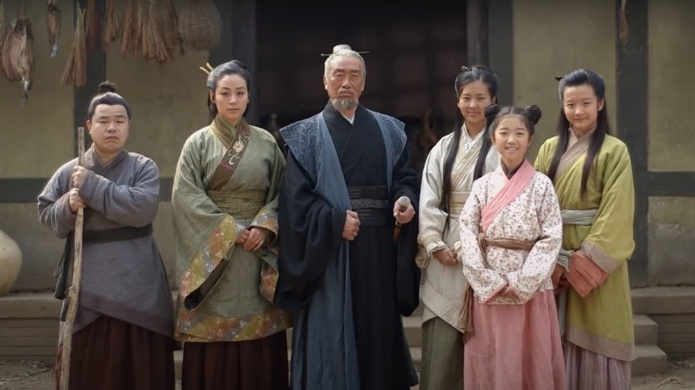 The K'ung family, depicted by actors