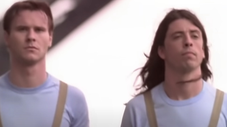 Dave Grohl and William Goldsmith in Foo Fighters "Big Me" video