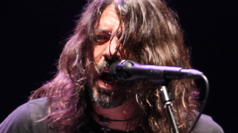 Dave Grohl singing on stage