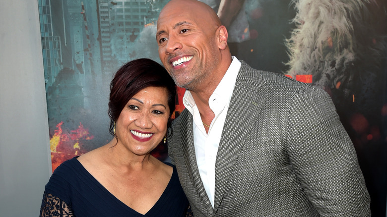 Dwayne Johnson with his mother
