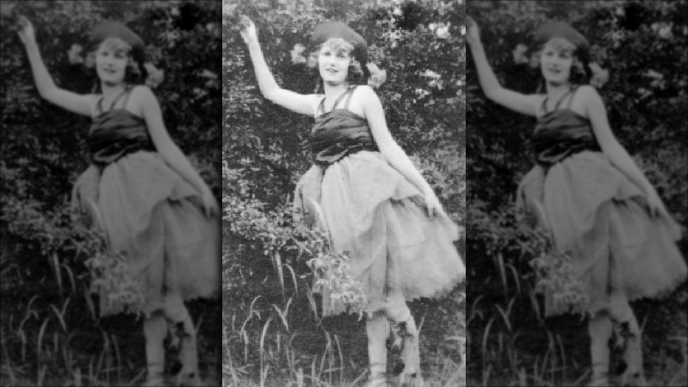 Young Zelda Sayre dancing