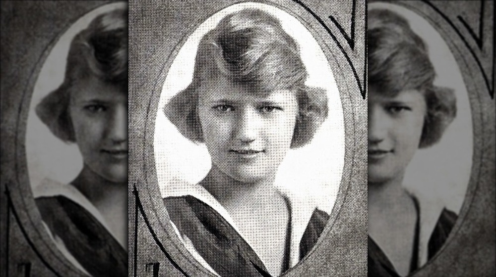 A young Zelda Sayre smiling 