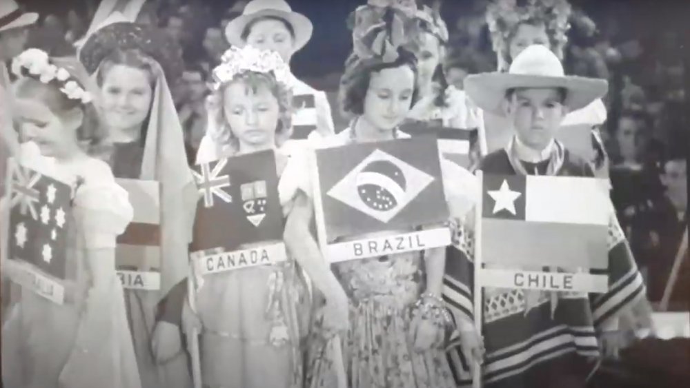 Scene from Our Gang 1942 'Doin' Their Bit' The Allies on Parade