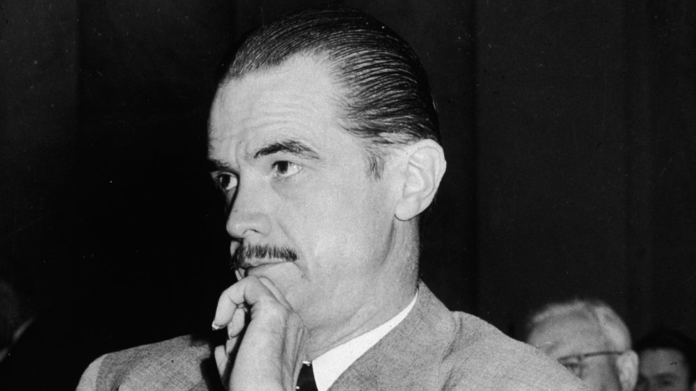 The Tragic Real-Life Story Of Howard Hughes