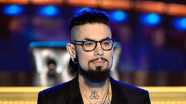 dave navarro serious glasses