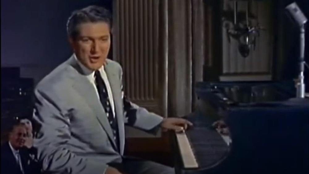 Liberace in Sincerely Yours