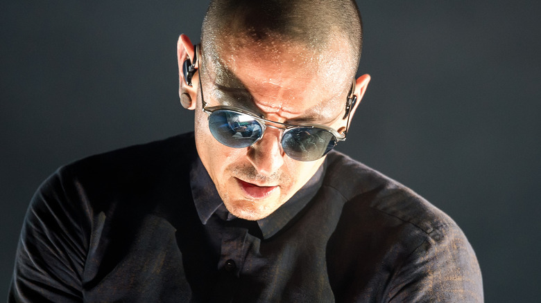 Chester Bennington with black background