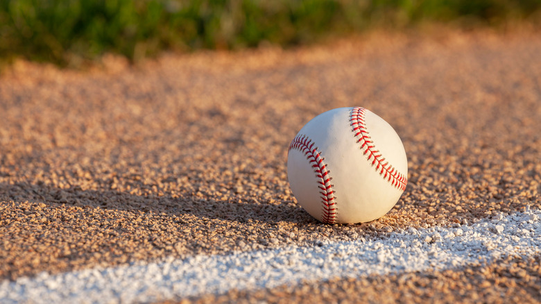 Baseball, baseball field