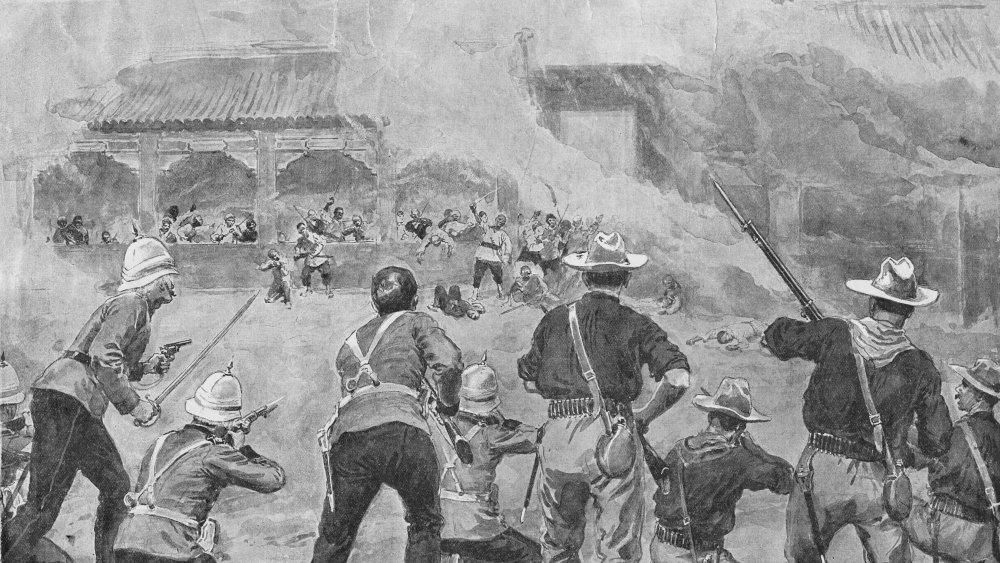 British troops drive General Tung Fu-hsiang's Moslem troops back from the nearby Hanlin Yuan or Hanlin Academy, but not before many ancient texts were destroyed in a blaze. 