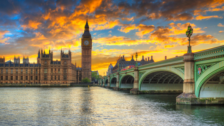 Thames River, Big Ben