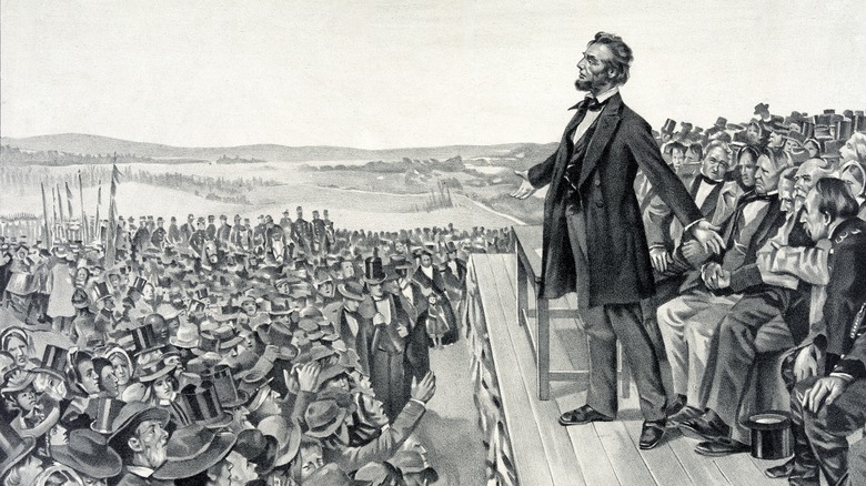 Abraham Lincoln delivers the Gettysburg Address