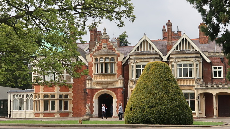 Bletchley Park code breaking building