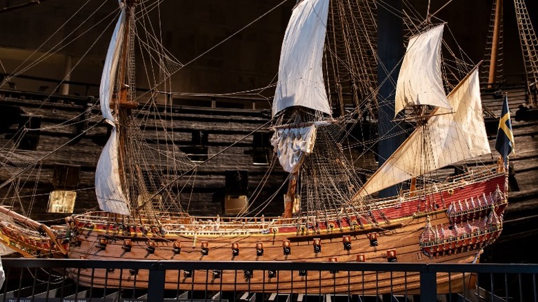 Vasa warship and model