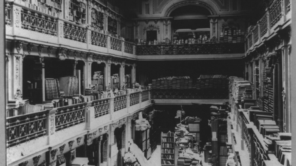 Old congressional library, main hall, looking south, 1897, Library of Congress