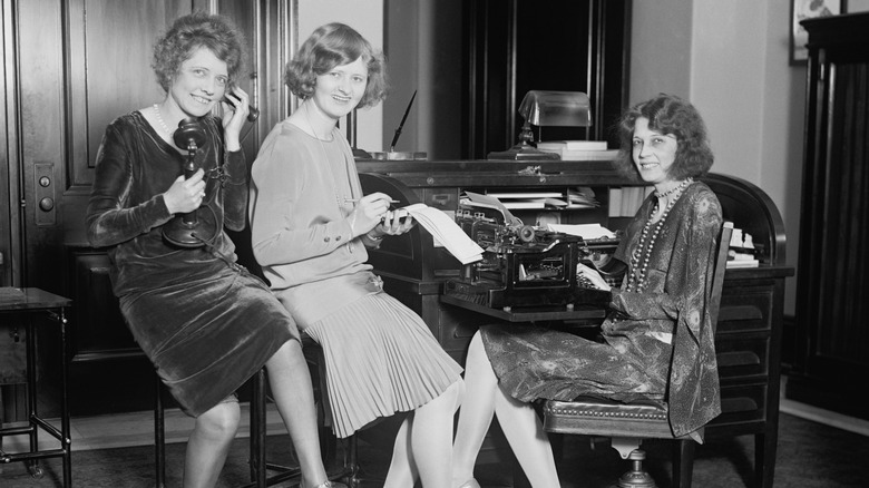 Fashionable young women in a Washington, D.C. office, May 1, 1929