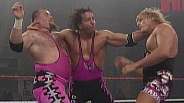 Bret Hart breaks up fight