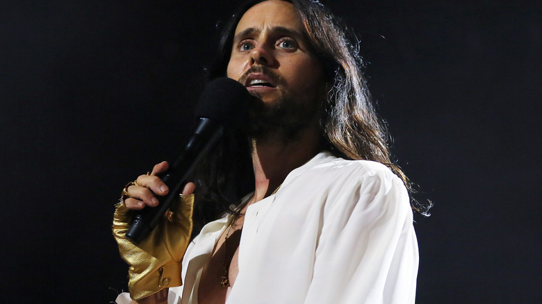 Jared Leto singing