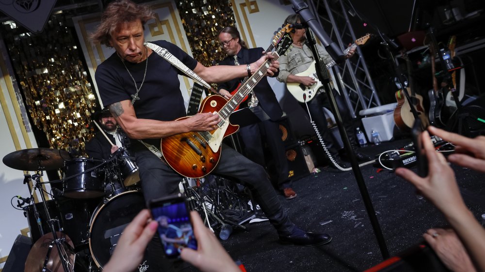 richie sambora, bon jovi, rock band