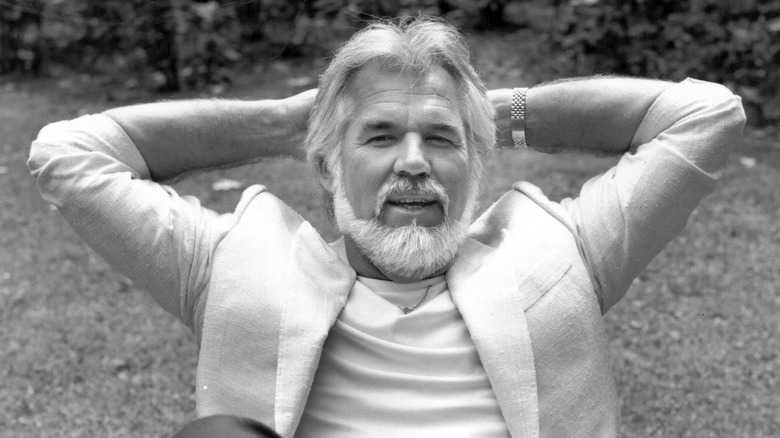 kenny rogers relaxing, 1985