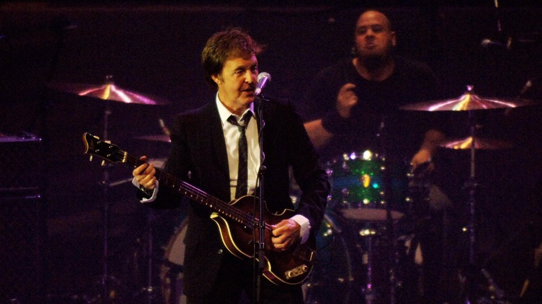 Paul McCartney on stage in 2007