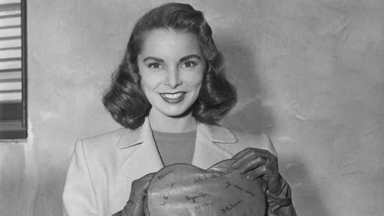 Janet Leigh in 1945