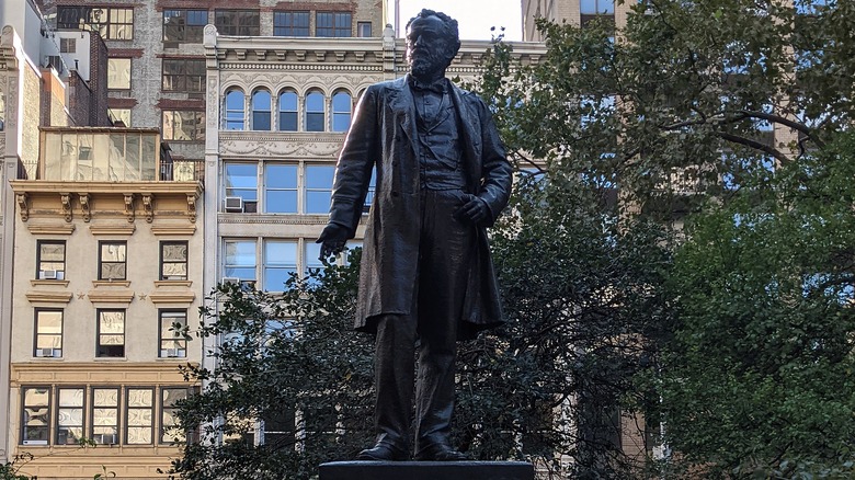 roscoe conkling statue in NYC