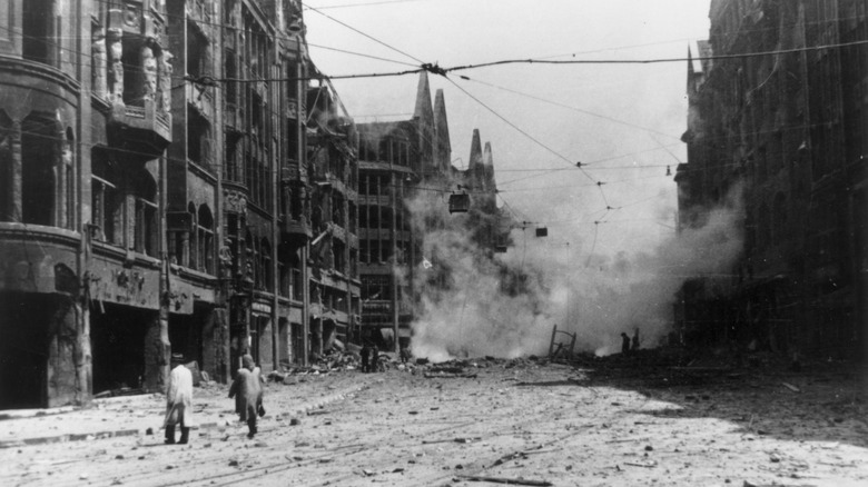 a picture of hamburg being bombed