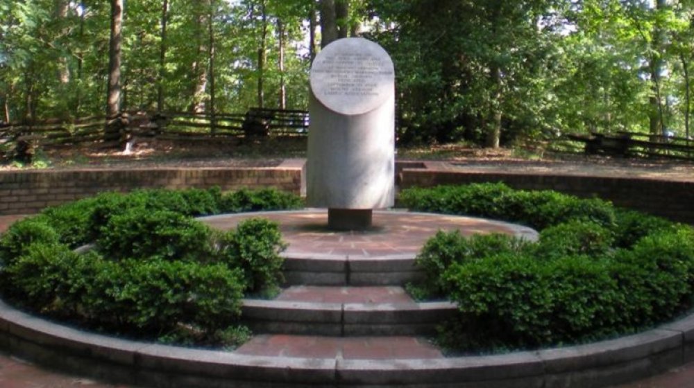 Mt. Vernon Slave Memorial