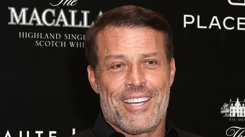 Tony Robbins smiling