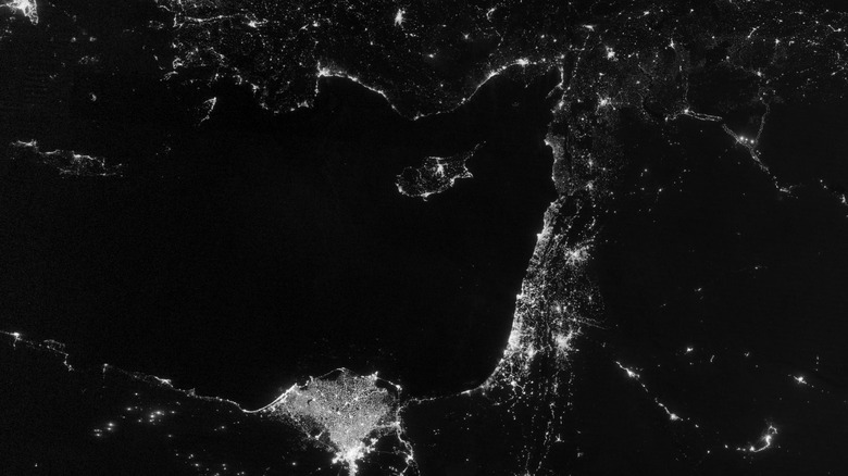 City lights near fertile crescent