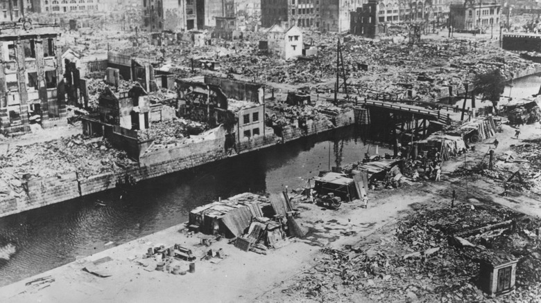 Destroyed Tokyo after Kanto earthquake