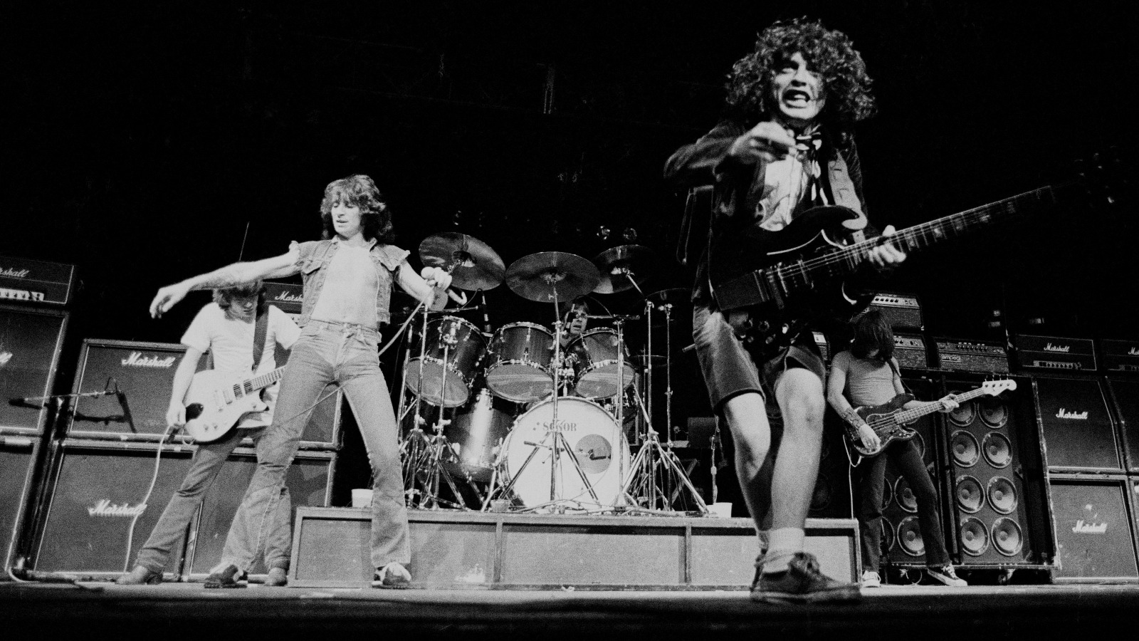 Bon: The Last Highway: The Untold Story of Bon Scott and AC/DC's Back in  Black
