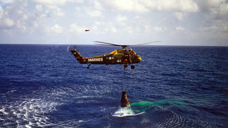 Shepard's capsule being picked up in Atlantic Ocean