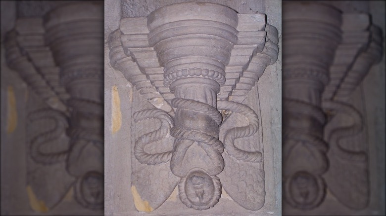 fallen angel at rosslyn chapel