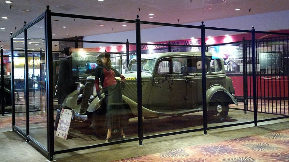 Bonnie and Clyde death car