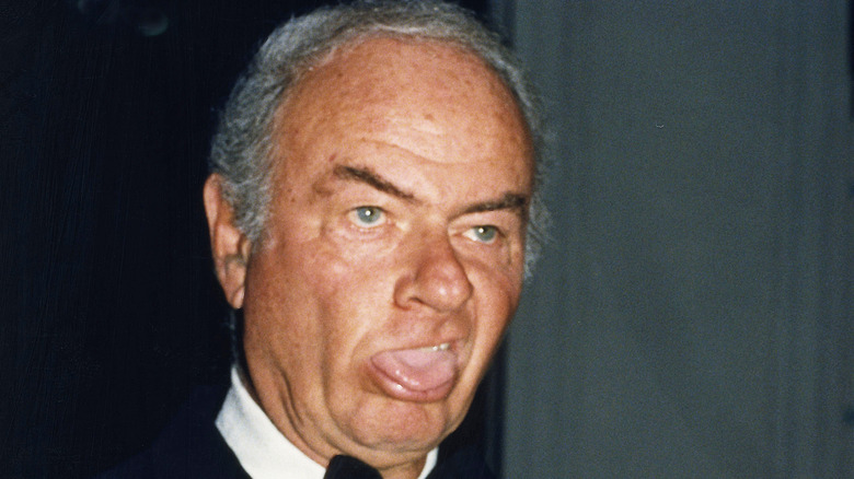  Harvey Korman making funny face