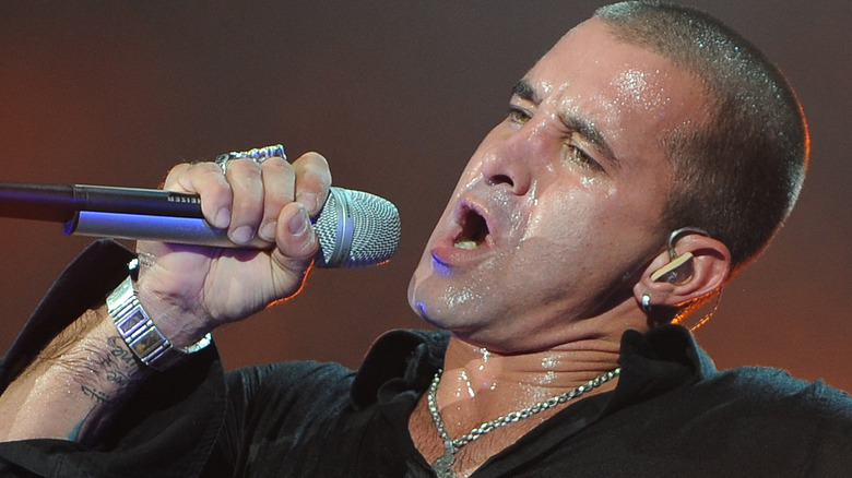 Scott Stapp singing on stage