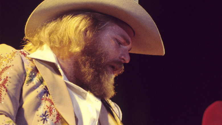 Bassist Dusty Hill in 1976