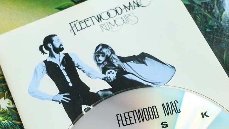 Fleetwood Mac's "Rumours" album cover