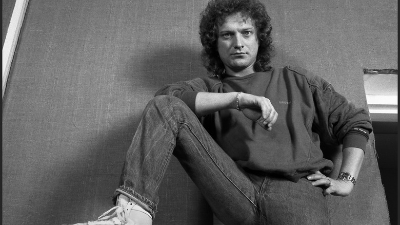 very 1980s portrait of lou gramm