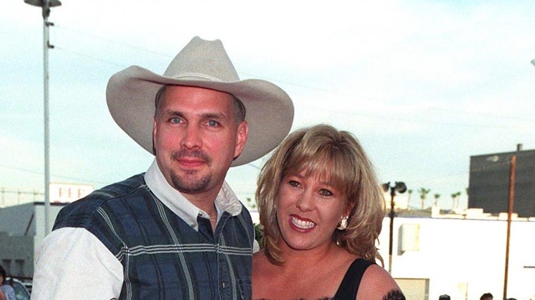 Garth Brooks and Sandy Mahl