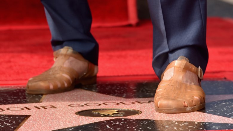 jeff bridges standing on John Goodman's Hollywood star