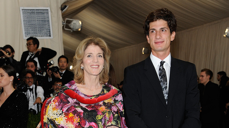 jack and caroline kennedy posing