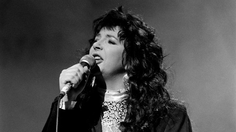 Kate Bush performing in 1987