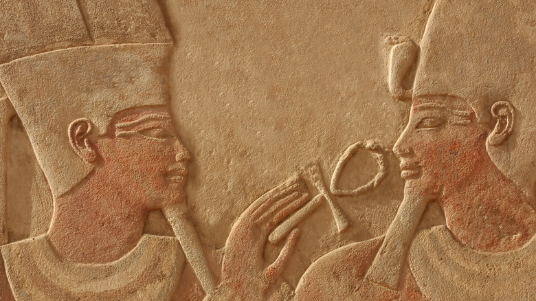 Thutmose IV and Amun