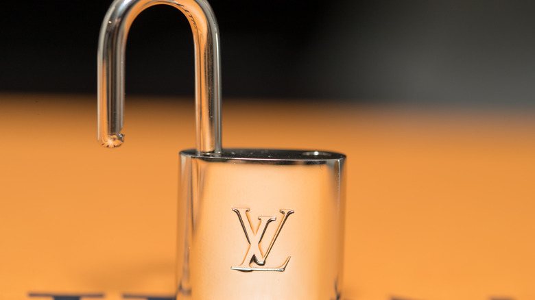 Louis Vuitton unclasped Lock