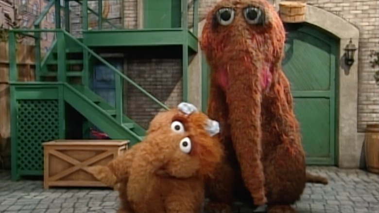 Alice Snuffleupagus dancing with big brother