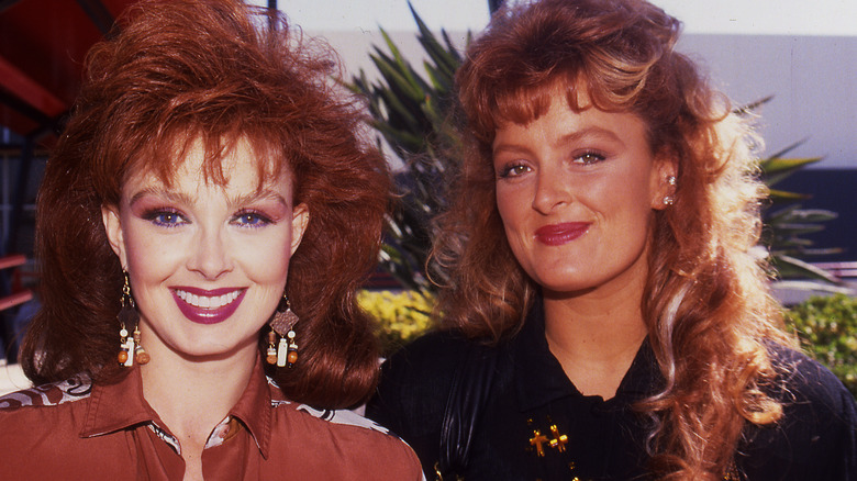 exact date unknown - circa 1990 The Judds posing at