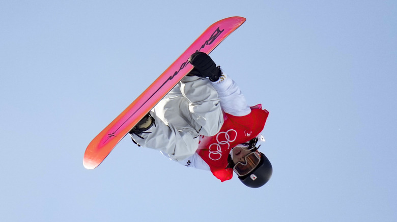 Ayumu Hirano competing