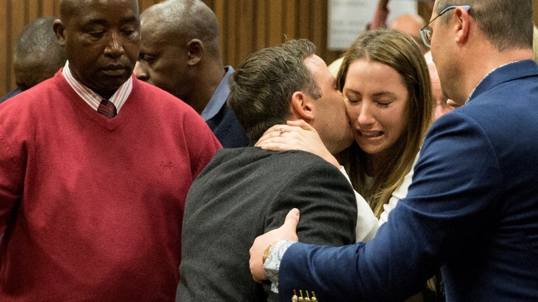 Oscar Pistorius hugging sister